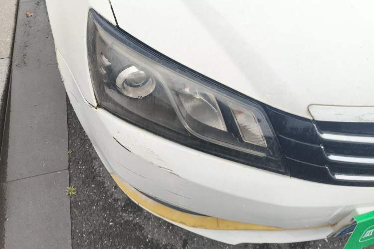 Used Geely Auto Emgrand 2016 Sedan 1.5L CVT Upward Version
