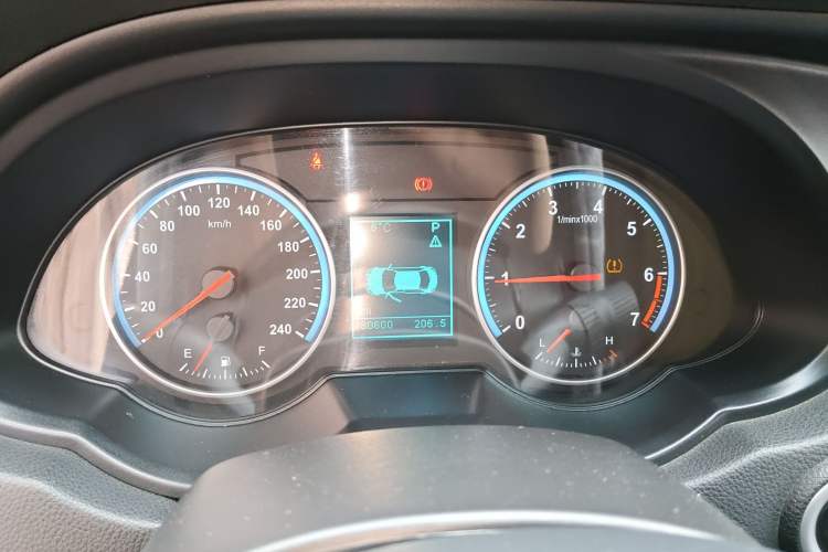 Used Brilliance V5 2012 1.6L Automatic Luxury Version
