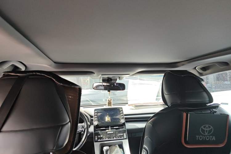 Used Toyota Avalon 2019 Dual-Engine 2.5L XLE Prestige Version China VI Standard

