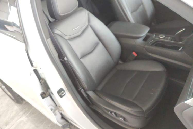 Used Cadillac XT5 2020 28T Luxury Version
