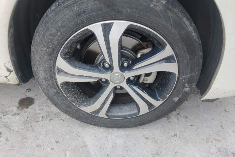 Used Nissan Tiida 2016 1.6L CVT Smart Drive Edition
