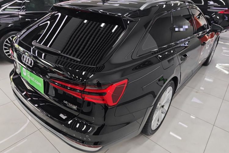 Used Audi A6 2023 allroad quattro 55 TFSI Explorer Edition
