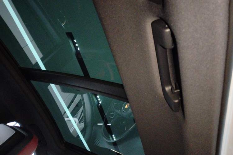 Used Porsche Macan 2022 Macan 2.0T
