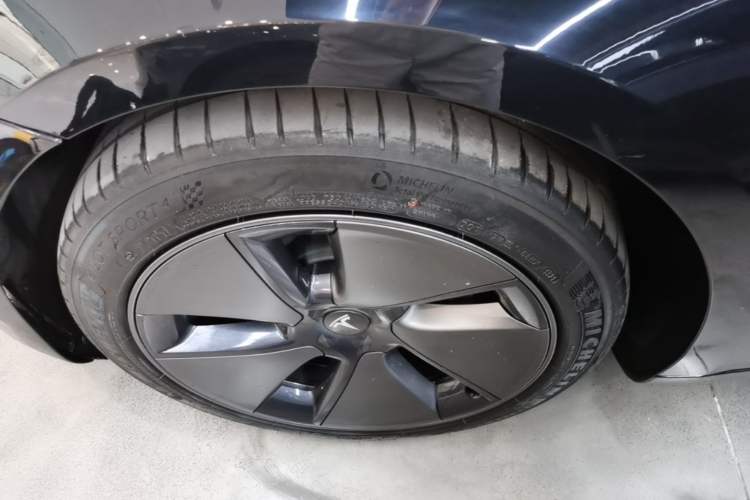 Used Tesla Model 3 2021 Standard Range Rear-Drive Upgraded Version
