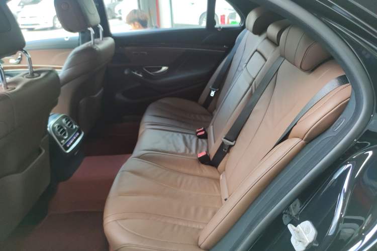 Used Mercedes-Benz S-Class 2014 S 320 L Business Model Left Rear Seat