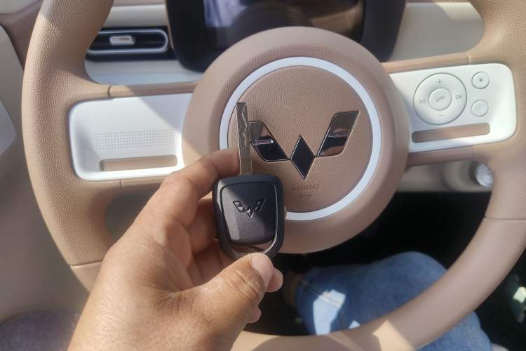 Used Wuling Hongguang MINIEV 2024 3rd Generation 215km Youth Edition