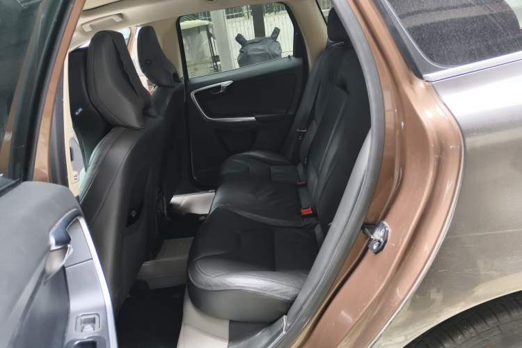 Used Volvo XC60 2013 T5 Zhiya Edition
