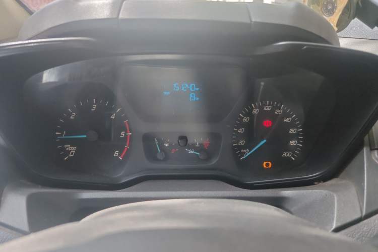 Used Ford Transit 2017 2.0T Diesel Van Short Wheelbase Low Roof China V Standard Instrument Cluster