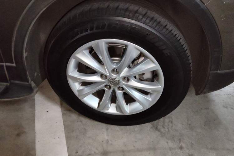 Used Buick Envision 2014 28T Four-Wheel Drive Luxury Model