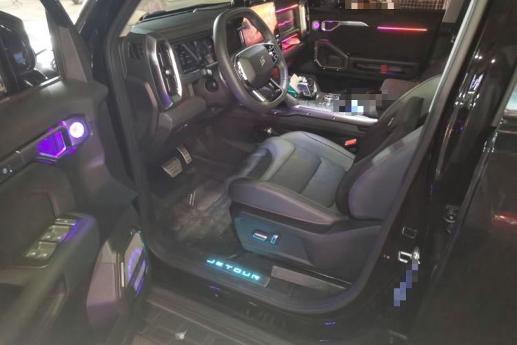 Used JETOUR Traveler 2023 2.0T All-Wheel-Drive CrossPRO Driver Seat