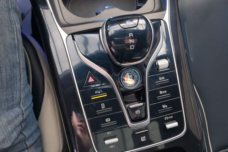 Used BYD Qin PLUS 2021 DM-i 120KM Prestige Model
