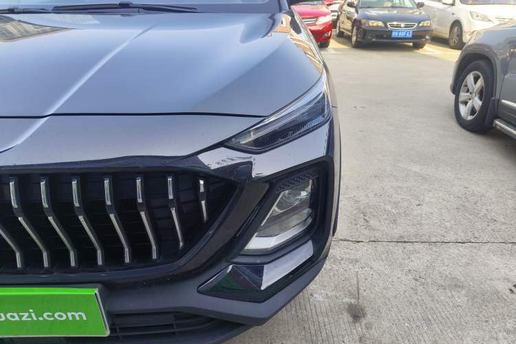 Used SOL X8 2021 300T DCT Luxury Smart Connect Edition 5 Seats
