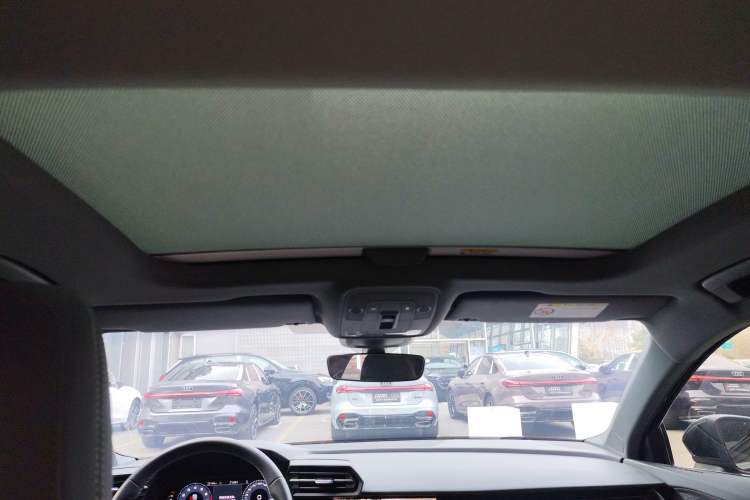 Used Audi A3 2024 Sportback 35 TFSI Fashionable Sports Model
