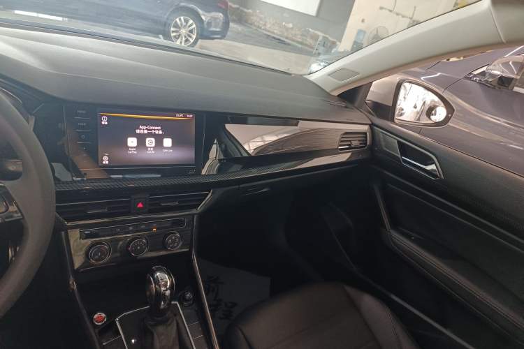 Used Volkswagen Lavida 2019 1.5L Automatic Comfort Edition China VI Standard Audio And AC Panel