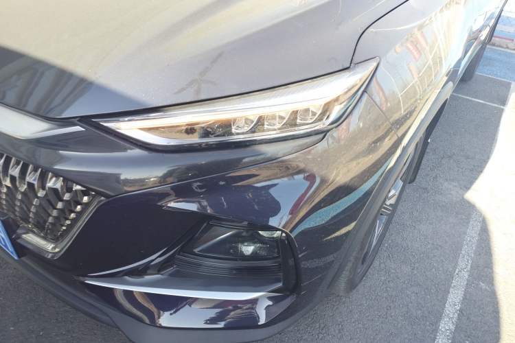 Used CHANGAN X7 PLUS 2024 1.5T Automatic Luxury Edition 5 Seats Left Front Headlight