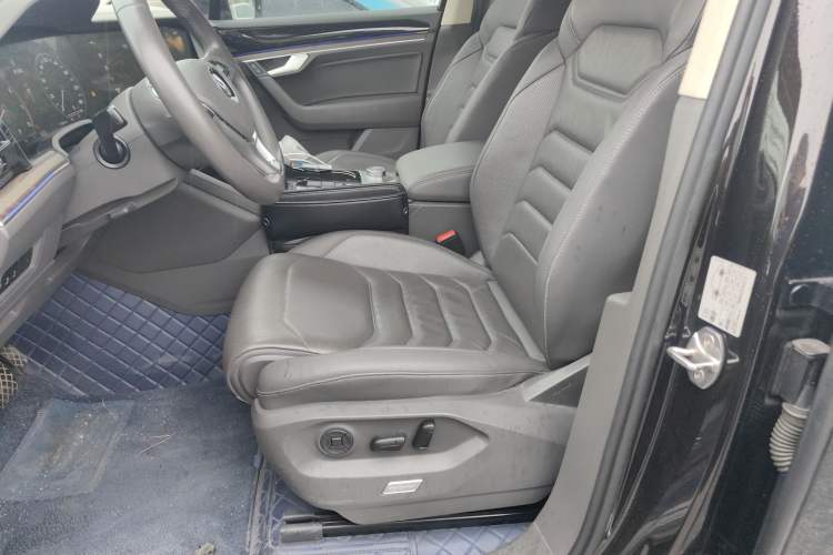 Used Volkswagen Touareg 2019 3.0 TSI RuiFeng Edition China VI Standard