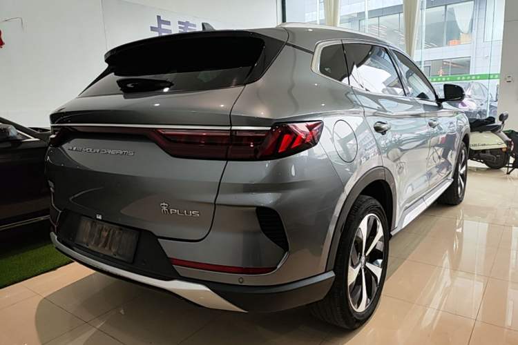 Used BYD Song PLUS New Energy 2021 DM-i 110KM Flagship Model
