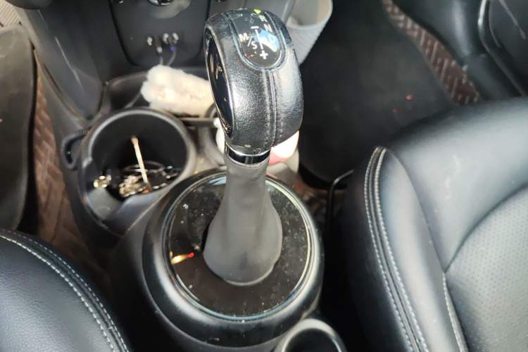 Used MINI 2014 1.2T ONE