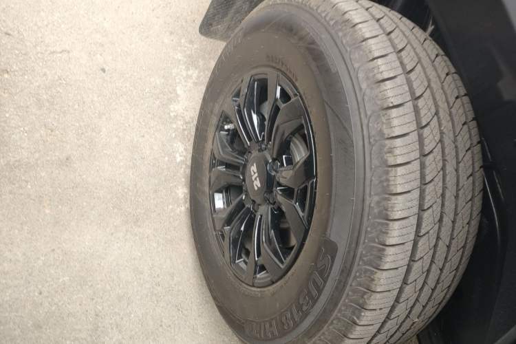 Used 212 T01 2024 2.0T Mechanic
