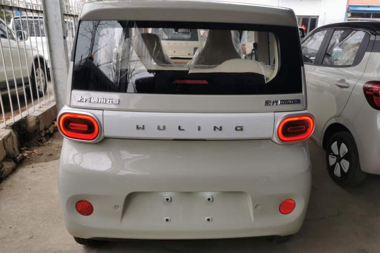 Used Wuling Hongguang MINIEV 2024 3rd Generation 215km Youth Edition
