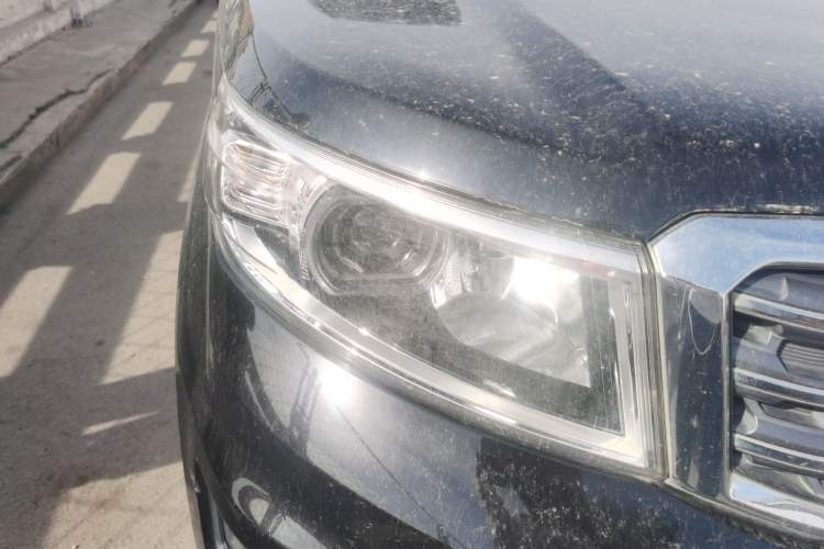 Used CHANGAN OSHAN X70A 2018 1.5L Manual Comfort Model
