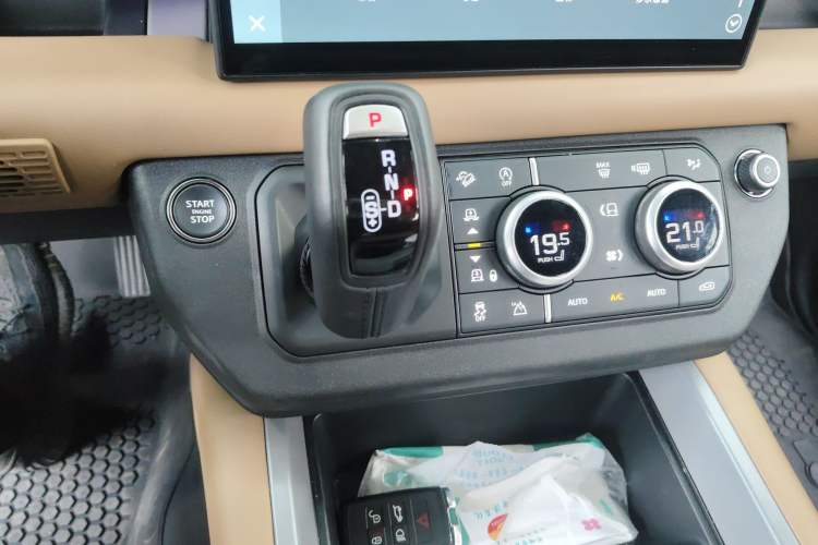 Used Land Rover Defender 2025 110 3.0T P400 Dark Edition