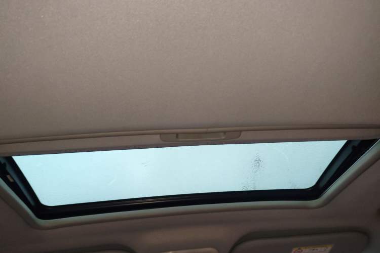 Used Cowin X5 2017 1.5T Manual Luxury Model