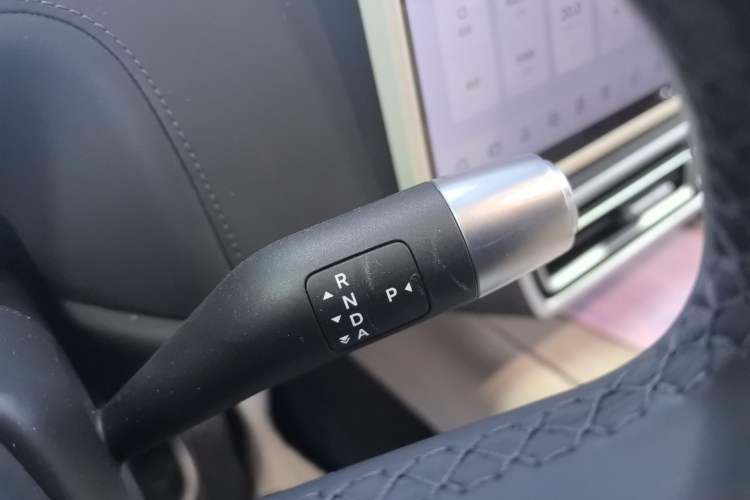 Used Li Auto L8 2023 Max model
