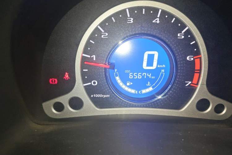 Used CHANGAN Benni 2014 1.4L Manual Sunroof Model
