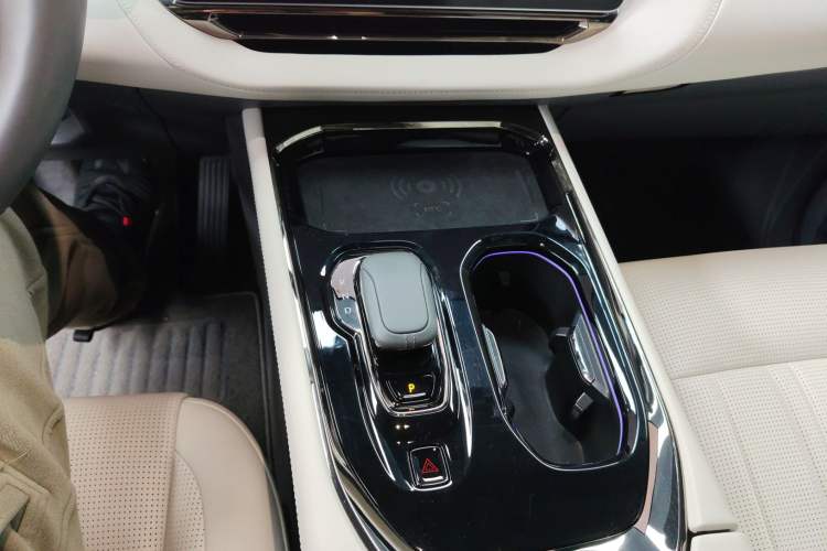 Used Zeekr 009 2022 WE Edition