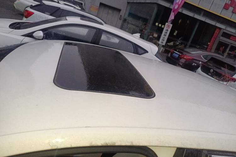 Used Skoda Rapid Spaceback 2018 1.6L Automatic Comfort Edition
