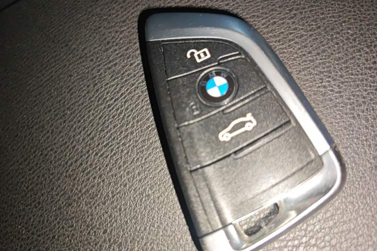 Used BMW X1 2016 xDrive20Li Luxury Model