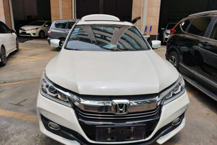 Used Honda Accord 2016 2.0L Elite Edition
