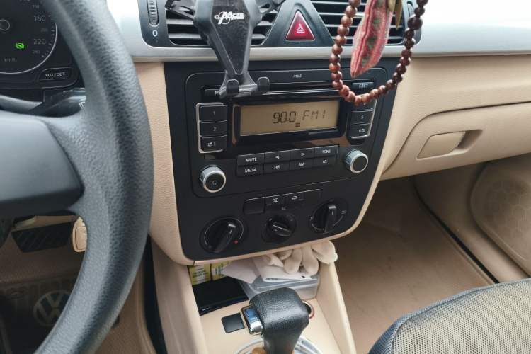 Used Volkswagen Bora 2012 1.6L Automatic Fashion Edition
