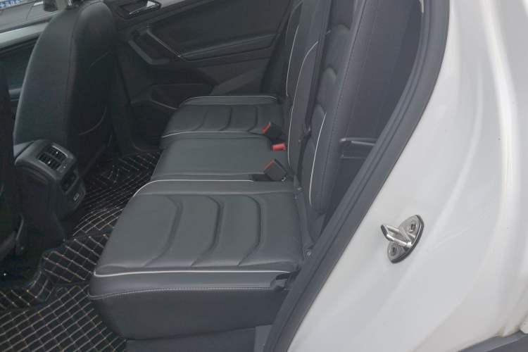 Used Volkswagen Tiguan L 2018 330TSI Automatic Two-Wheel Drive Flagship Edition