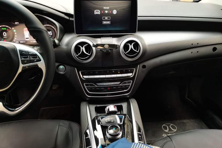 Used BAIC Beijing EU5 2018 R500 Smart Wind Edition
