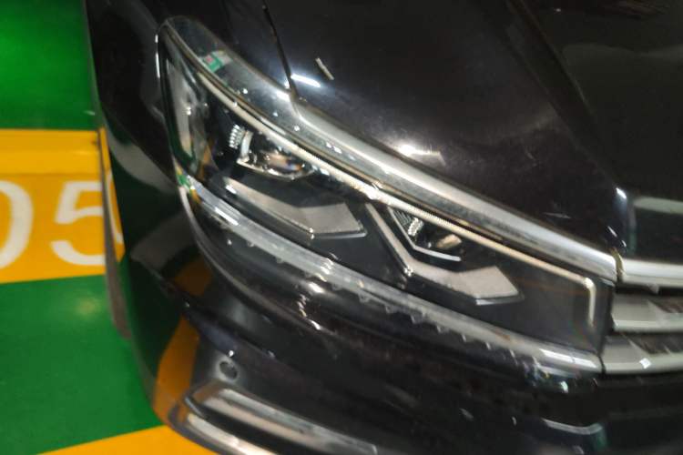 Used Volkswagen Tiguan L 2017 380TSI Automatic All-Wheel-Drive Luxury Edition
