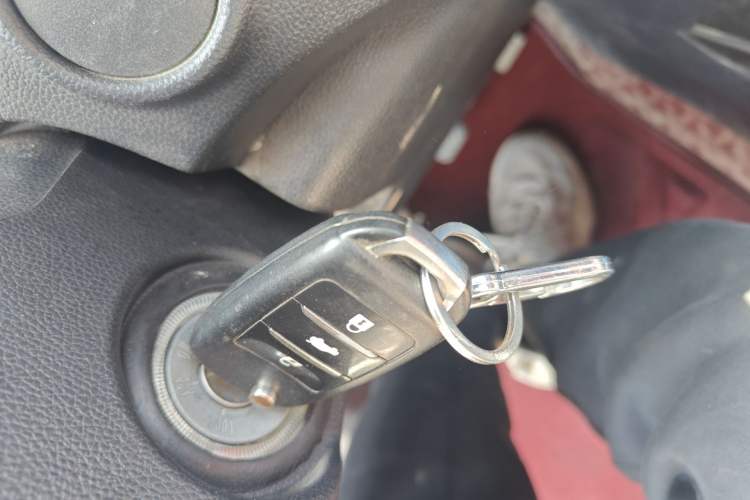 Used CHANGAN CS15 2016 1.5L Manual Luxury Edition