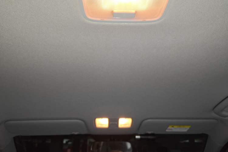 Used Hyundai Celesta 2020 1.6L Automatic GL Enjoyable Edition