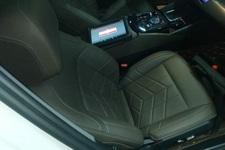 Used BMW 5 Series 2024 530Li Leading Model M Sport Package
