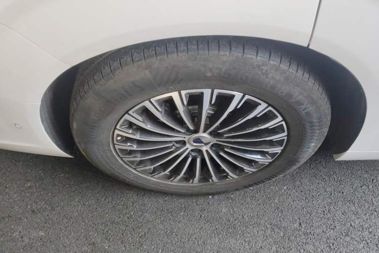 Used Denza D9 2022 DM-i 970 Four-Wheel Drive Flagship Model
