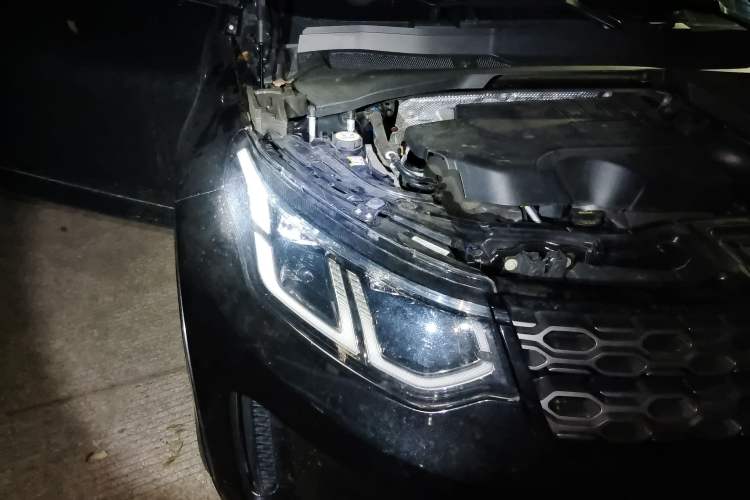 Used Land Rover Discovery Sport 2021 249 PS R-Dynamic S Performance Edition
