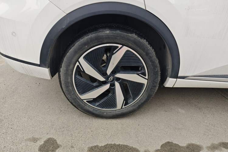 Used CHANGAN NEVO Q05 2023 125 Max Right Rear Wheel Hub