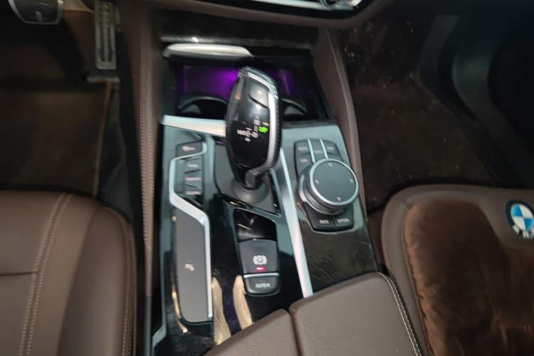 Used BMW 5 Series 2019 Restyled 525Li M Sport Package
