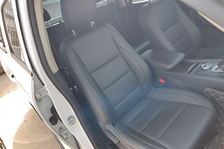 Used Great Wall Poer 2023 2.0T Commercial Version Automatic Diesel 4x4 Elite Long-Box GW4D20M