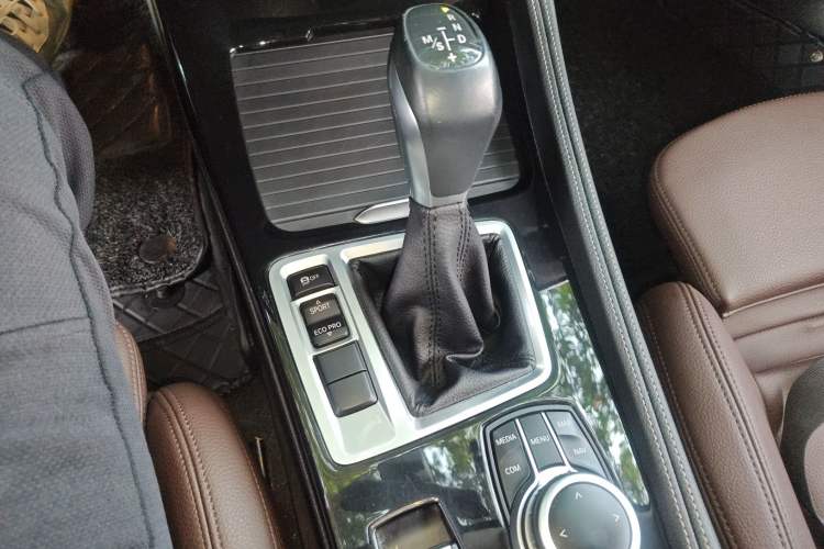 Used BMW 1 Series 2019 120i Leading Model M Sport Package Gear Lever