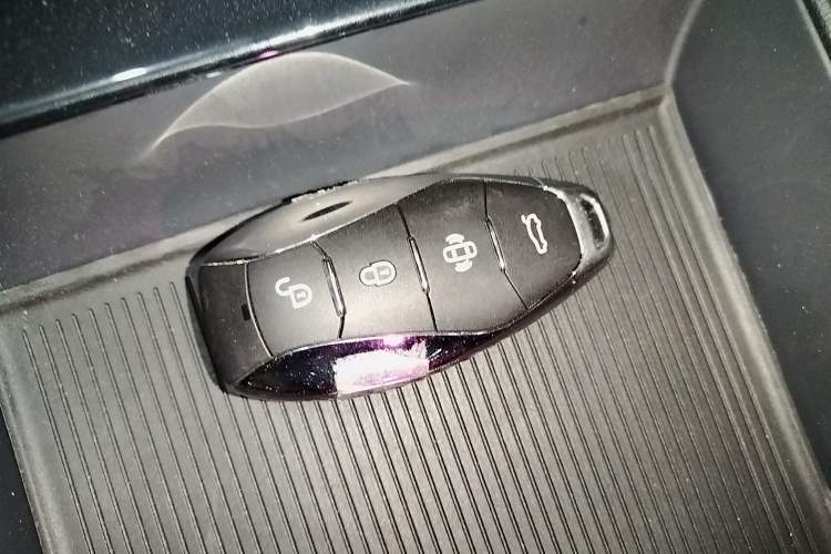 Used Hongqi EH7 2024 690 Pro