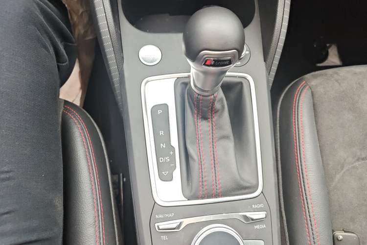 Used Audi Q2L 2022 35 TFSI Fashion Dynamic Model
