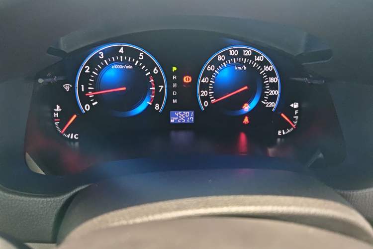 Used Mazda 8 2013 2.5L Ultimate Edition