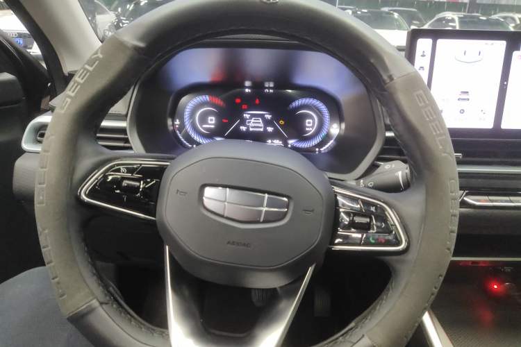 Used Geely Auto Emgrand 2025 4th Generation 1.5L CVT Luxury Version
